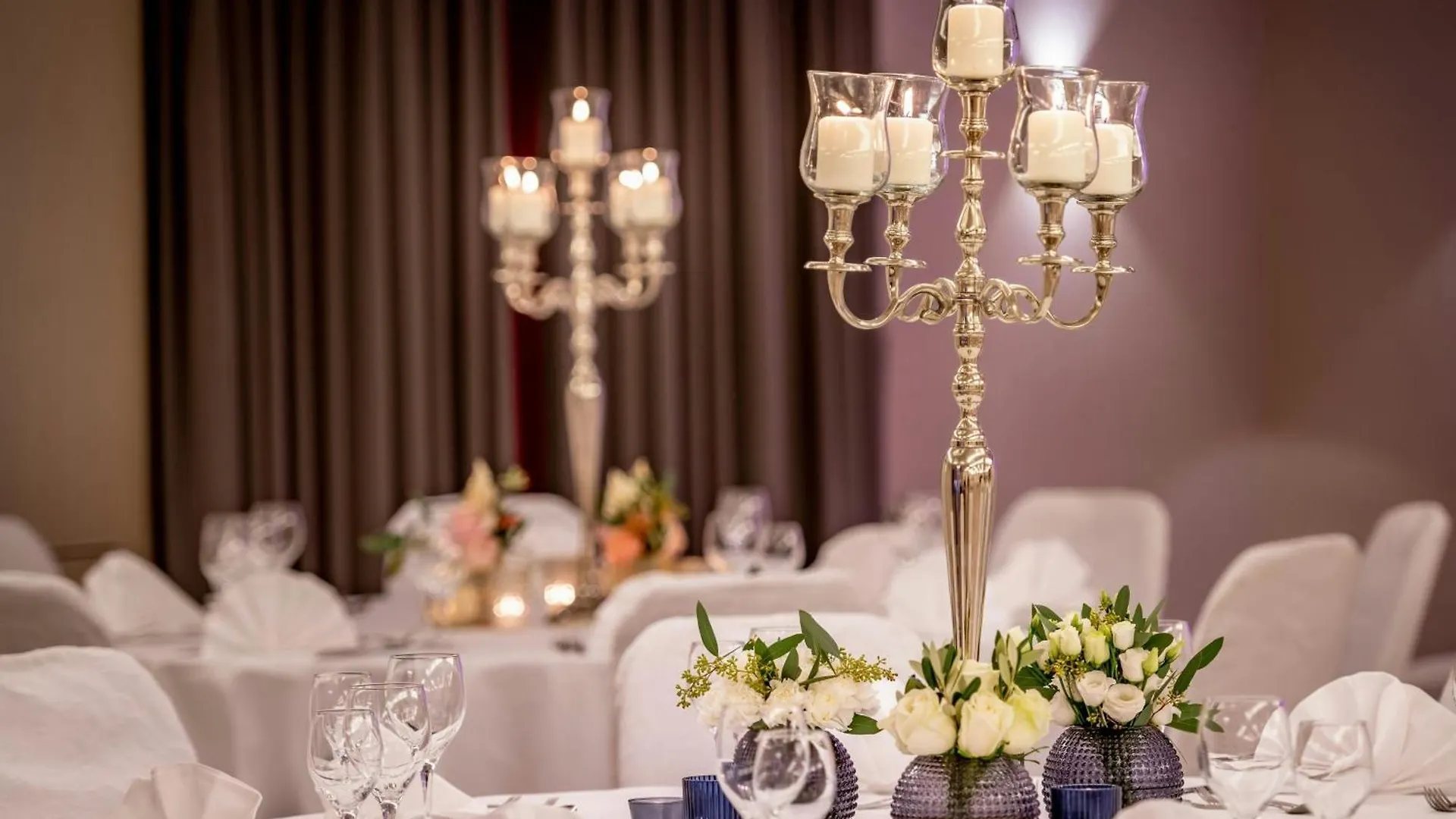 Munich Marriott Hotel 4*,  גרמניה