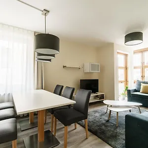 Familienapartment Nahe Der Frauenkirche Дрезден