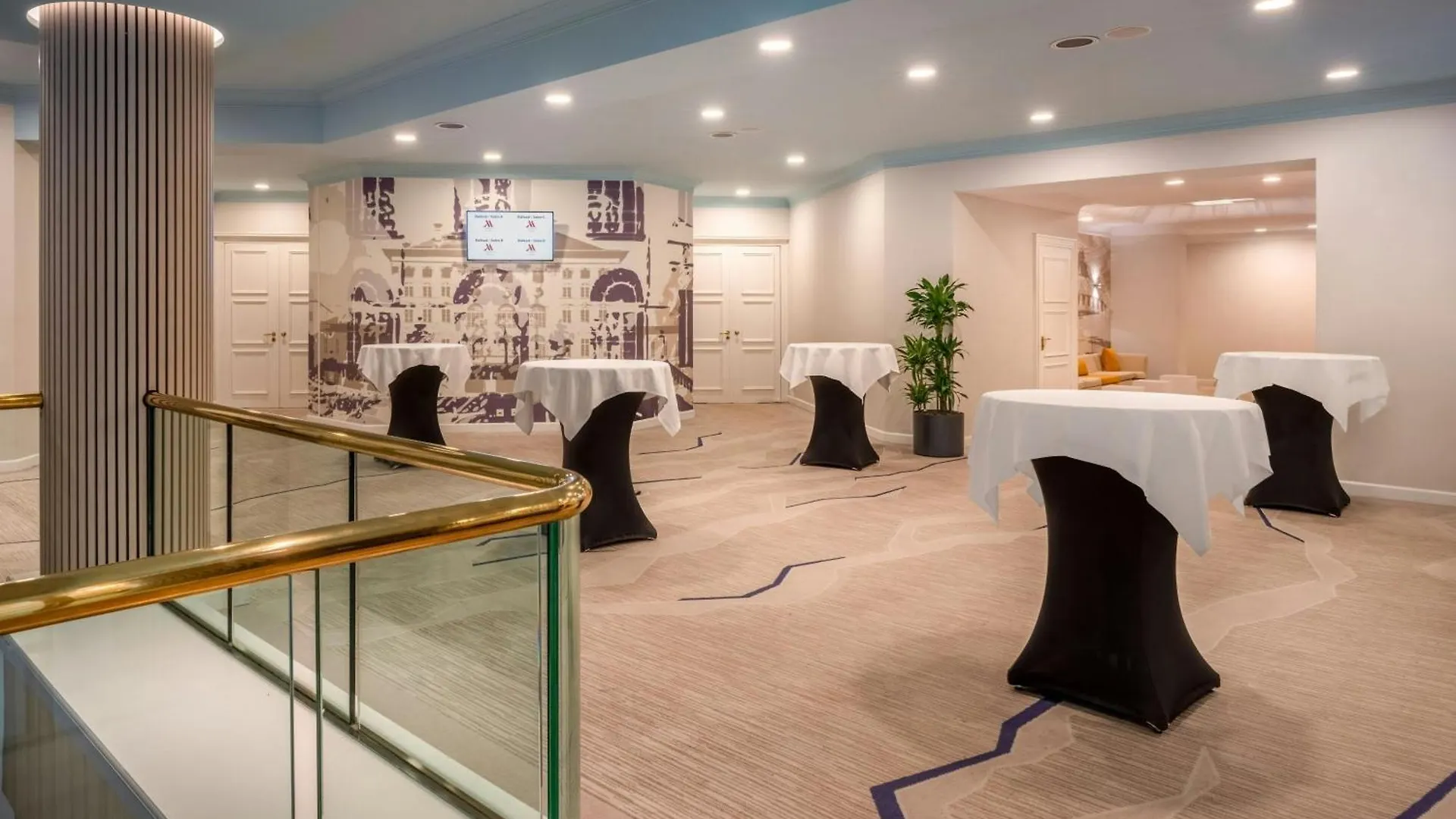 Munich Marriott Hotel 4*,  Alemania